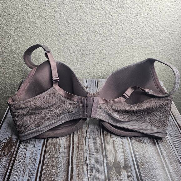 Cacique lightly lined full coverage bra with lace trim taupe Plus Size 40DD - Picture 4 of 6